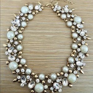 Beautiful statement necklace